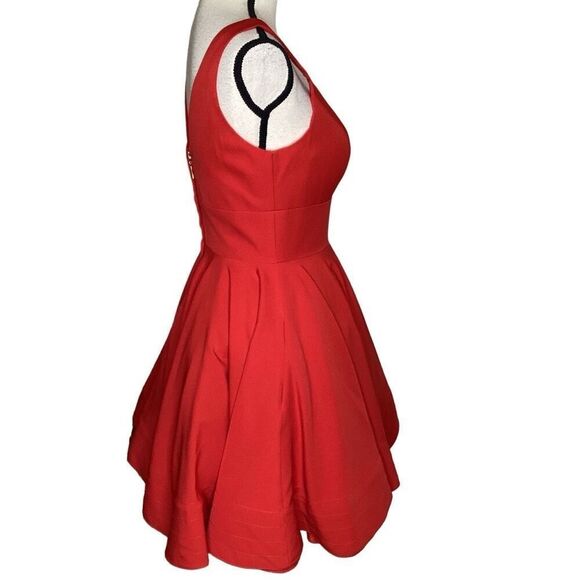 Mac Duggal Red Sleeveless Dress - Picture 3 of 14